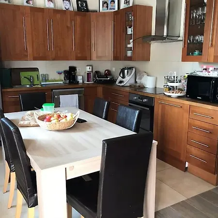 Apartment 3 Chambres/ Bail Mobilite Possible *